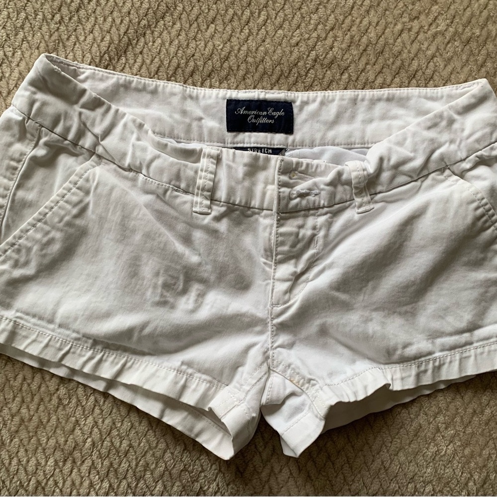American Eagle cotton stretch white shorts size 0